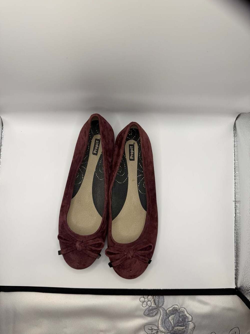Propet W8100 Women's Burgundy Suede Bow Ballet Flats